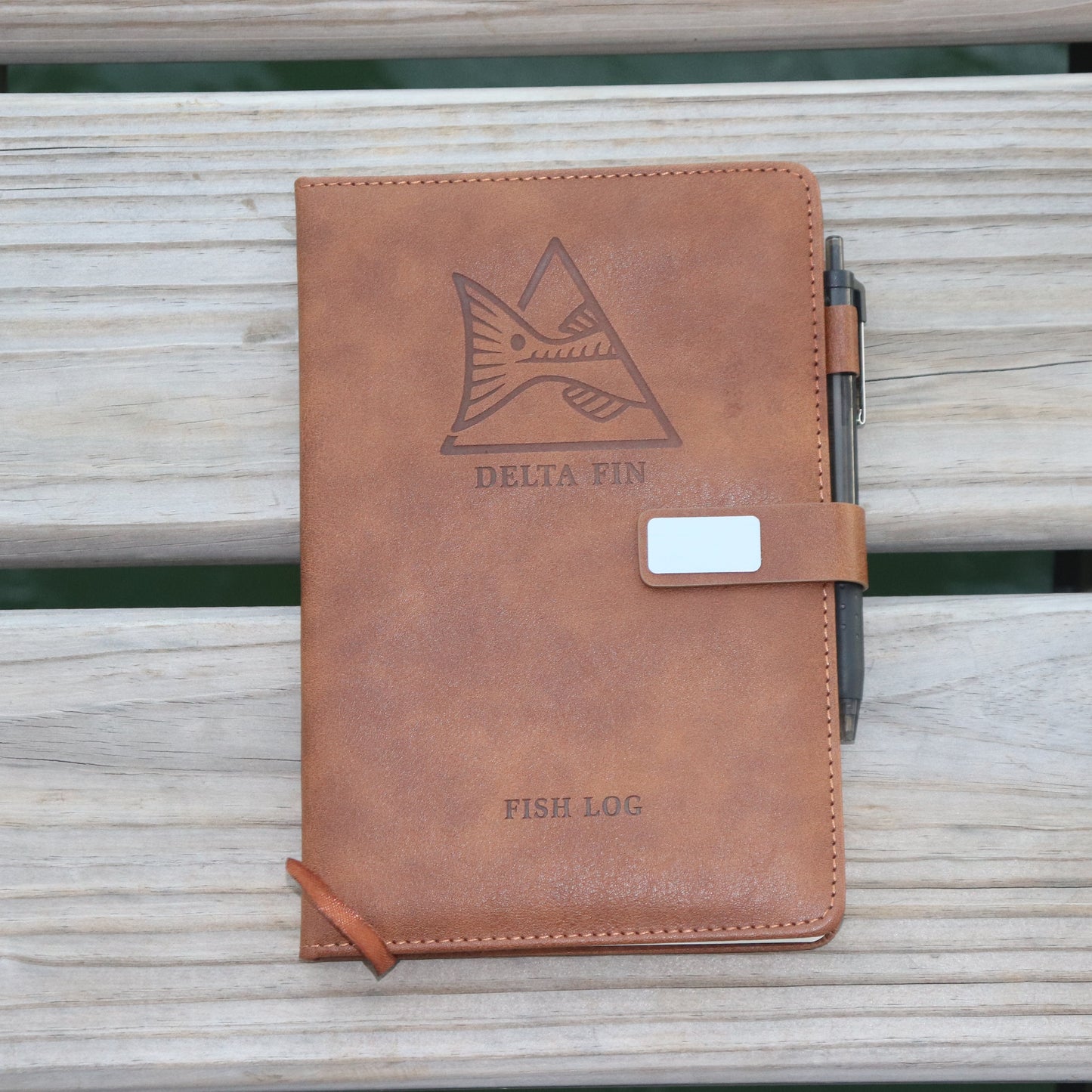 Delta Fin Fish Log
