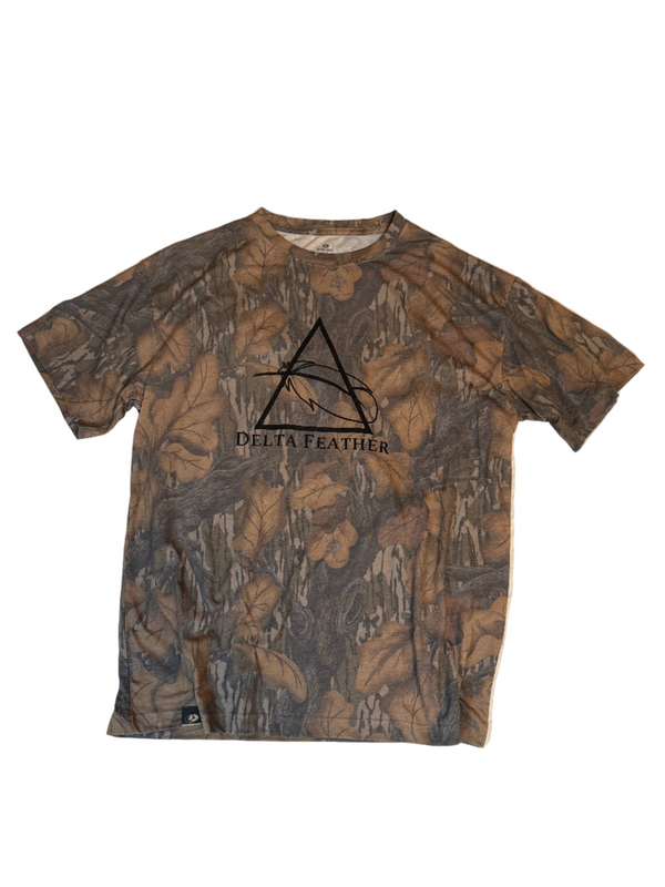 Delta Feather Fall Foliage Mossy Oak camo t-shirt for hunters